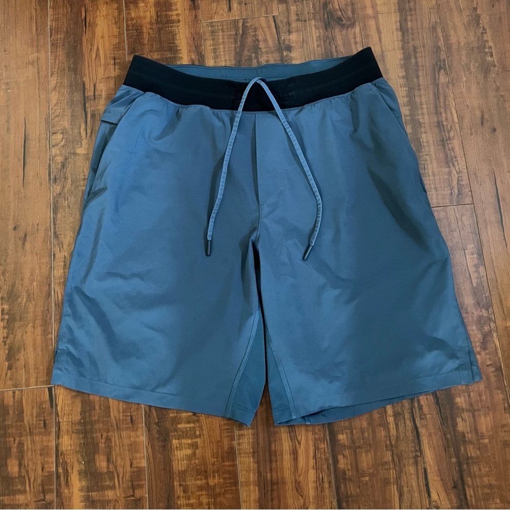 Lululemon T.H.E. Short 9" - Picture 3 of 6